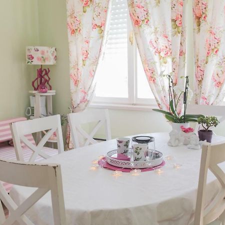 Shabby Chic Apartments Sibenik Bagian luar foto
