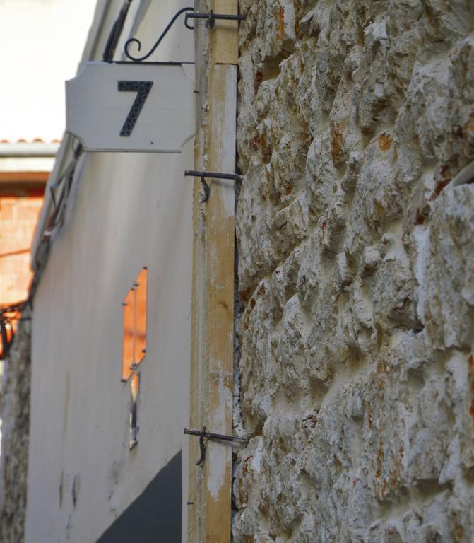Shabby Chic Apartments Sibenik Bagian luar foto