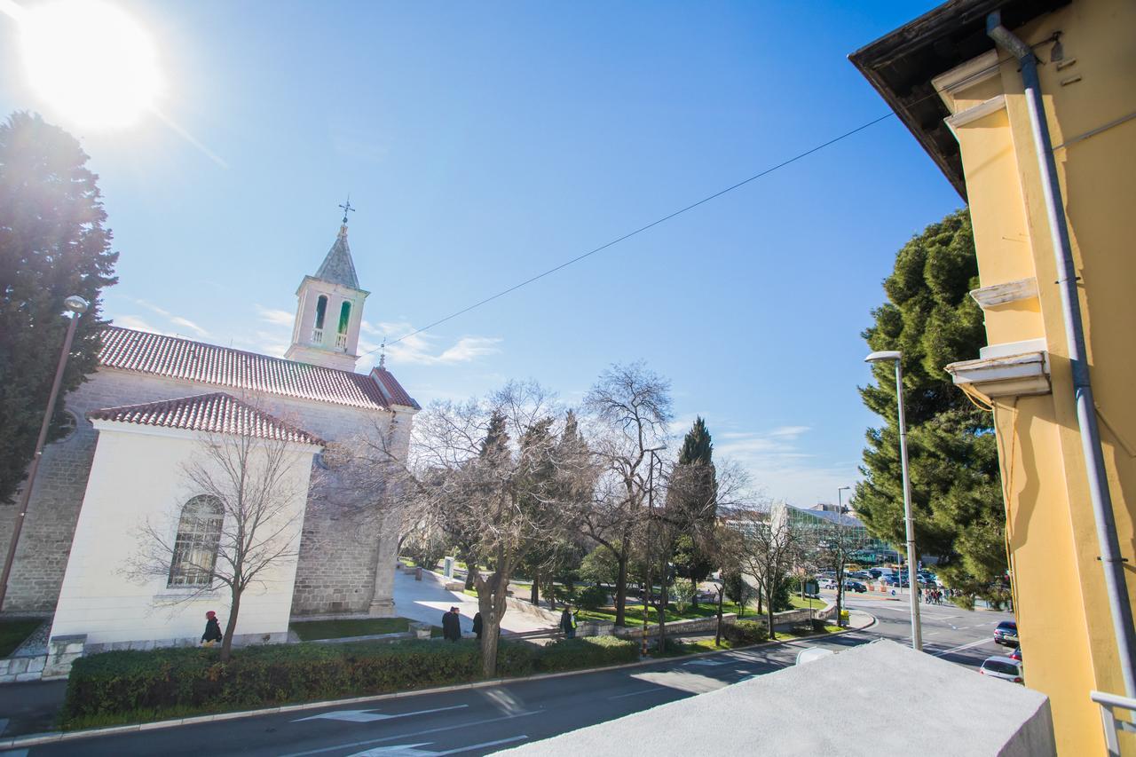 Shabby Chic Apartments Sibenik Bagian luar foto