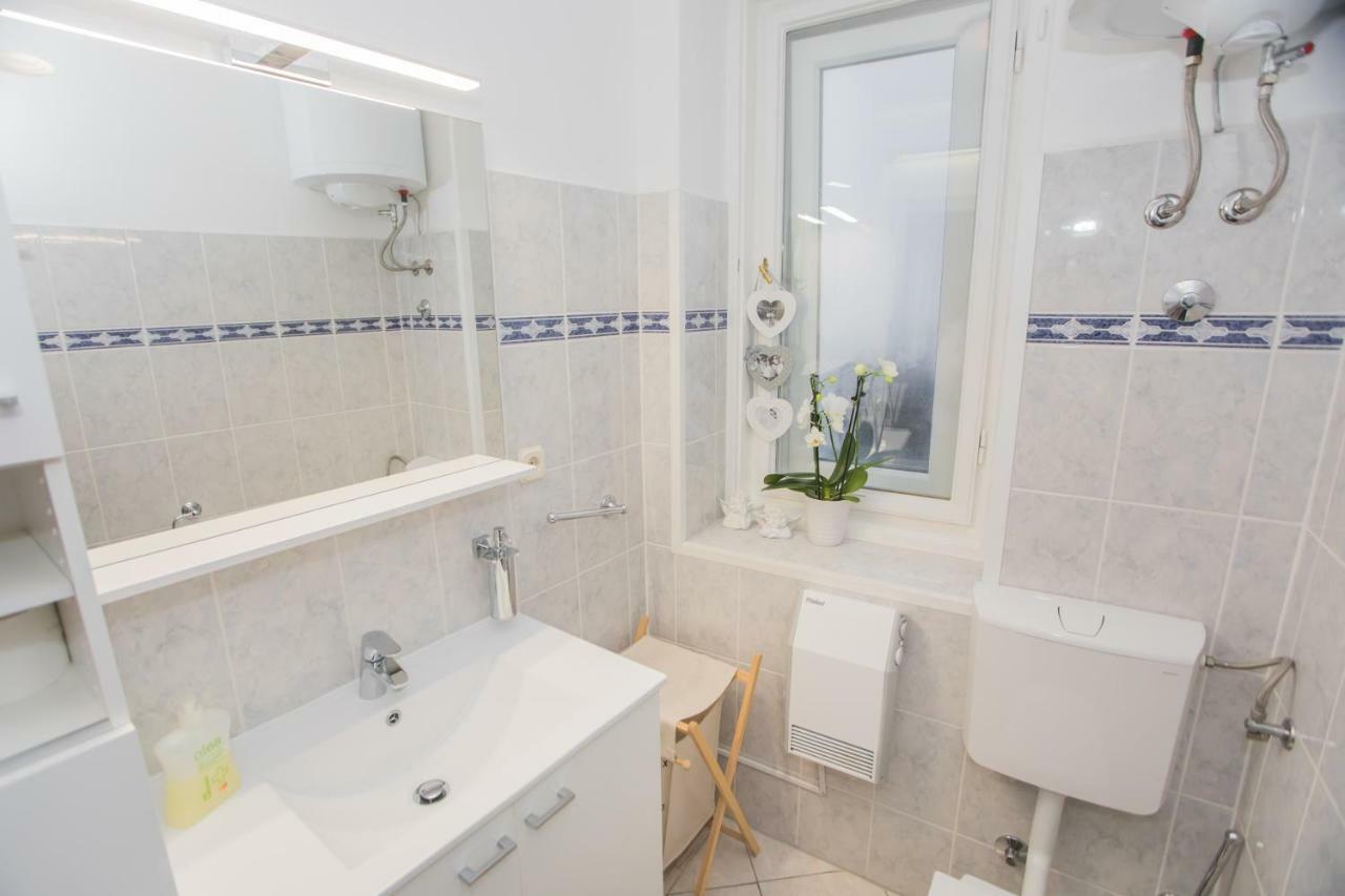 Shabby Chic Apartments Sibenik Bagian luar foto